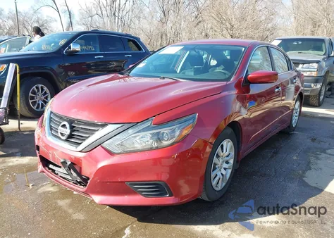 2016 Nissan Altima 2.5 S z USA, uszkodzony, nr VIN 1N4AL3AP9GC117843